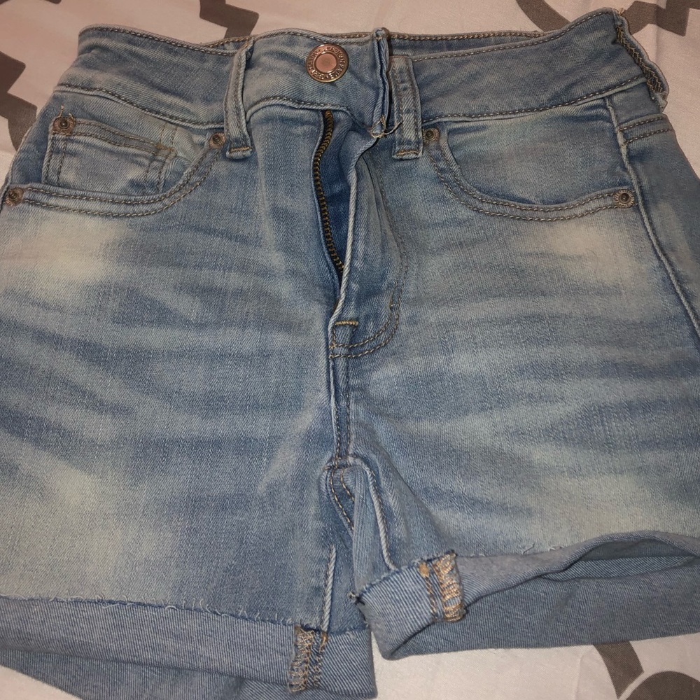 American Eagle Women’s High Rise Shorts